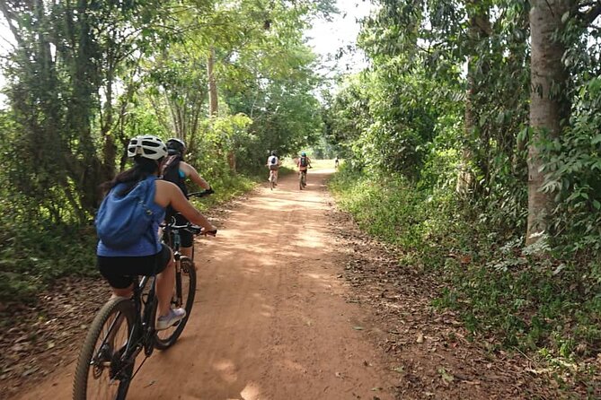 3 Hours Guided Cycling Tour Across Lake Victoria - Who will enjoy this ride most?