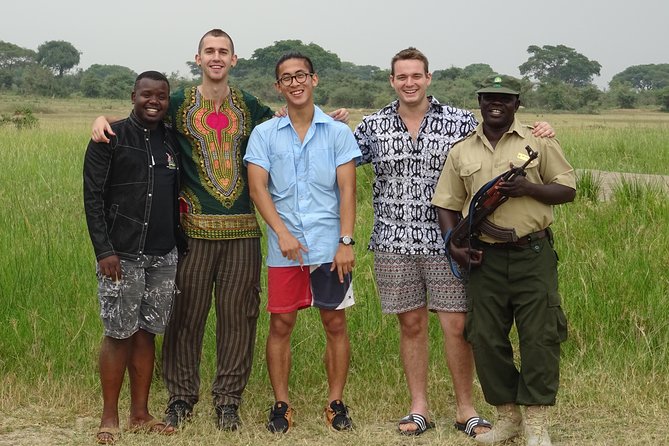 5 Days gorillas and Lion Tour in Uganda - Day 5: Returning to Kampala by way of the equator