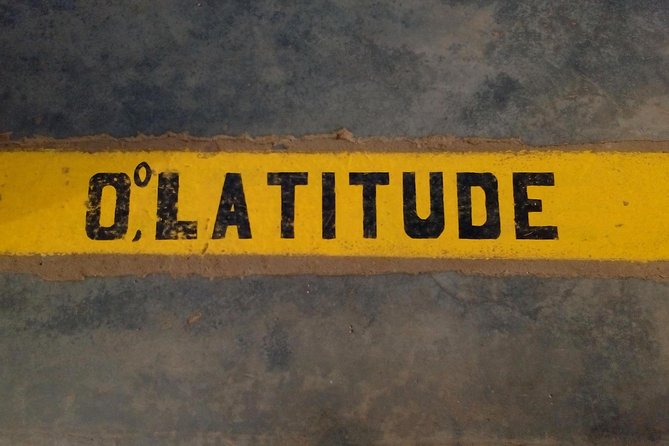 A Tour To Uganda Equator - Lunch and free time at the site