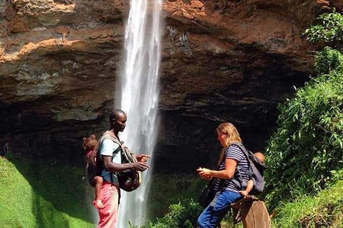 Eight days cultural and wildlife tour in Uganda - Day 7: Wildlife Around the Narus River