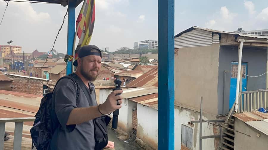 Kampala: Katanga Slum Guided Walking Tour - Entering Katanga with a resident guide