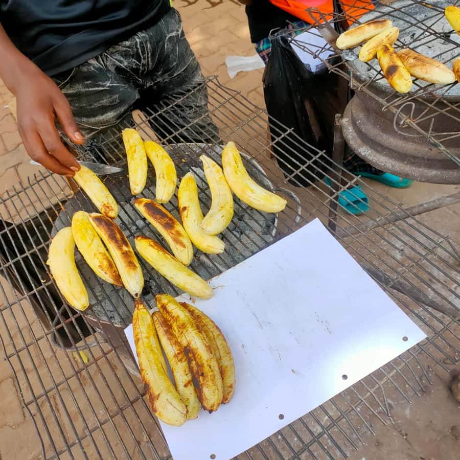 Kampala: Three-Hour Food Tour - Who should book this food tour?
