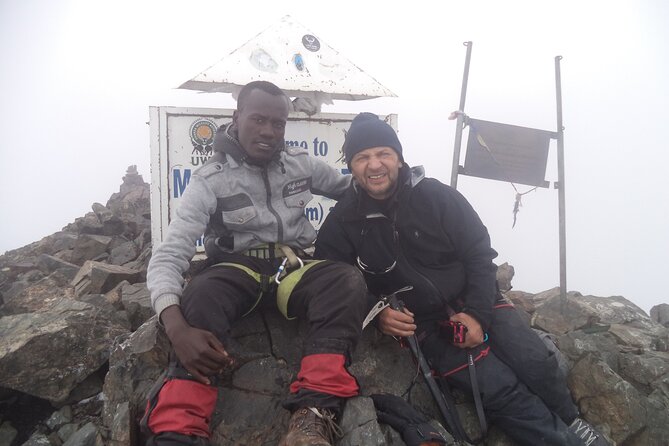Rwenzori Mountains Trekking with Margherita Peak Summit - Day 1: From Nyakalengijja to Nyabitaba Hut
